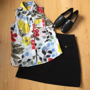 Boden Sleeveless Shirt - Floral - Size M